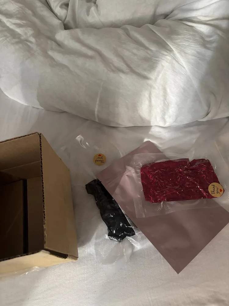 Заказ в вакуумной упаковке со стикером Thank you